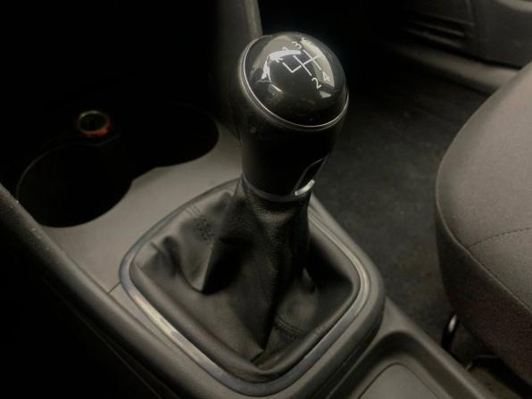 Volkswagen Polo V Рестайлинг с пробегом 2015 года, цена 949 000 рублей, 81938 км, седан, Автокод Объявления