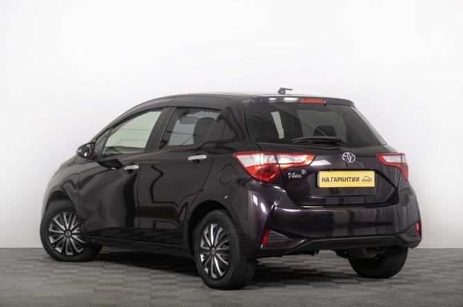 Toyota Vitz III (XP130) Рестайлинг с пробегом 2018 года, цена 1 029 000 рублей, 71500 км, хэтчбек, Автокод Объявления