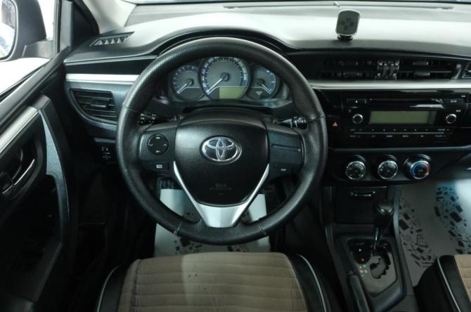 Toyota Corolla XI (E160 E170 E180) с пробегом 2013 года, цена 1 249 000 рублей, 199000 км, седан, Автокод Объявления