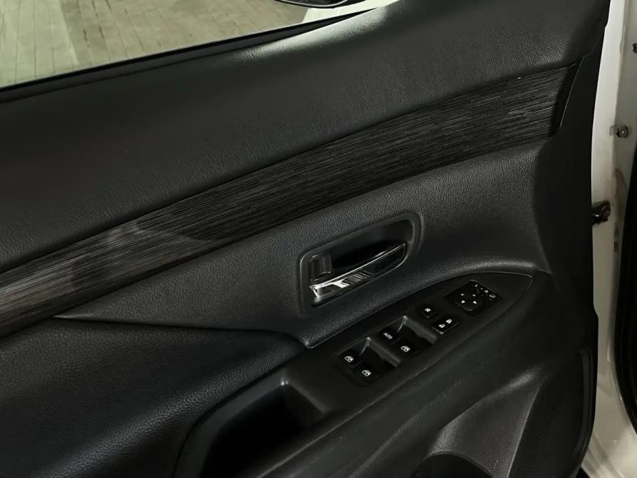 Mitsubishi Outlander III Рестайлинг 2 Волгоград  - изображение 8