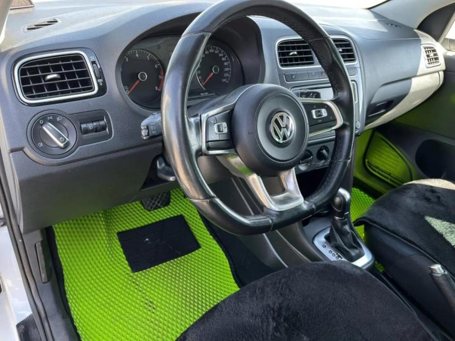 Volkswagen Polo V Рестайлинг Буинск  - изображение 8