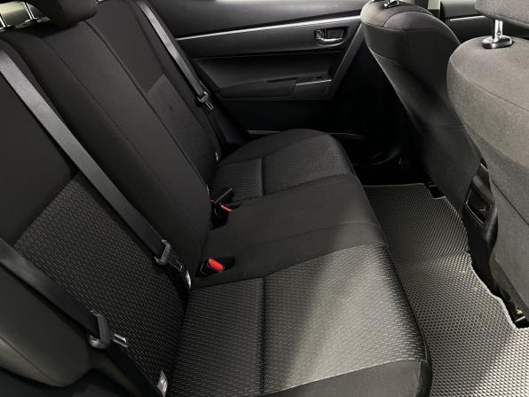 Toyota Corolla XI (E160 E170 E180) с пробегом 2014 года, цена 1 350 000 рублей, 196000 км, седан, Автокод Объявления