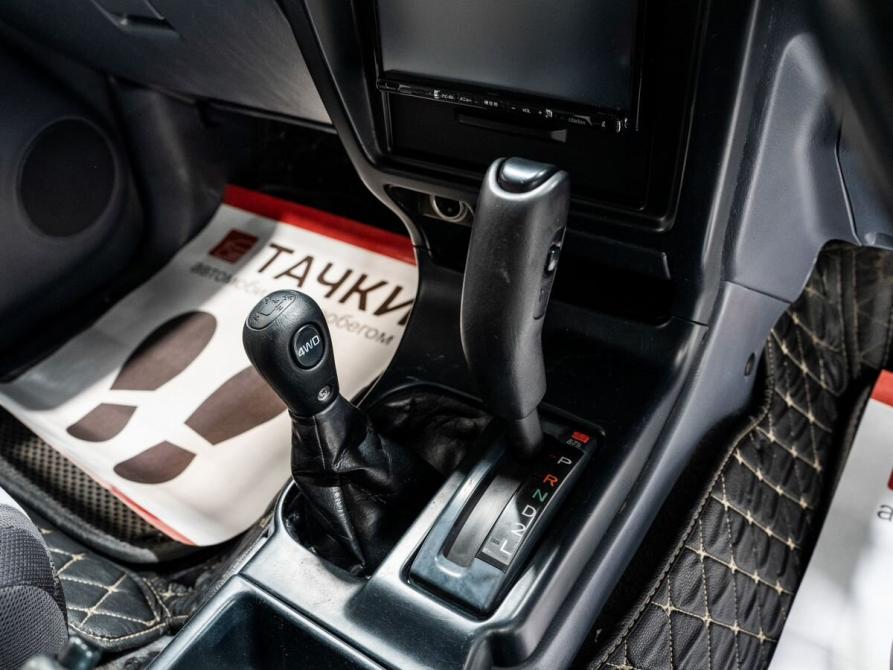 Toyota Hilux Surf III Чита  - изображение 12