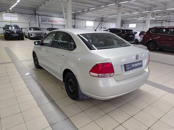 Volkswagen Polo V с пробегом 2013 года, цена 500 000 рублей, 290916 км, седан, Автокод Объявления