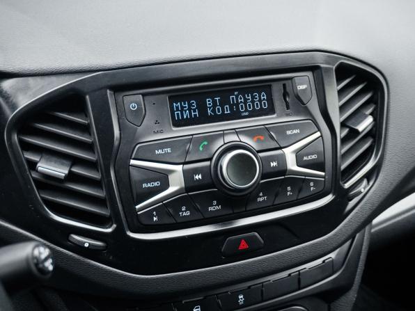 Lada (ВАЗ) Vesta I с пробегом 2017 года, цена 699 900 рублей, 57887 км, седан, Автокод Объявления
