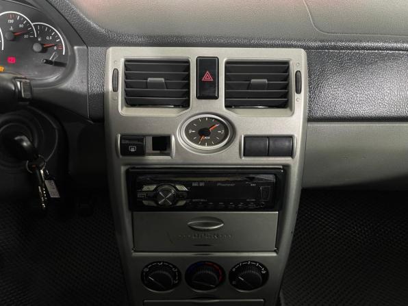 Lada (ВАЗ) Priora I с пробегом 2011 года, цена 295 000 рублей, 175994 км, универсал, Автокод Объявления