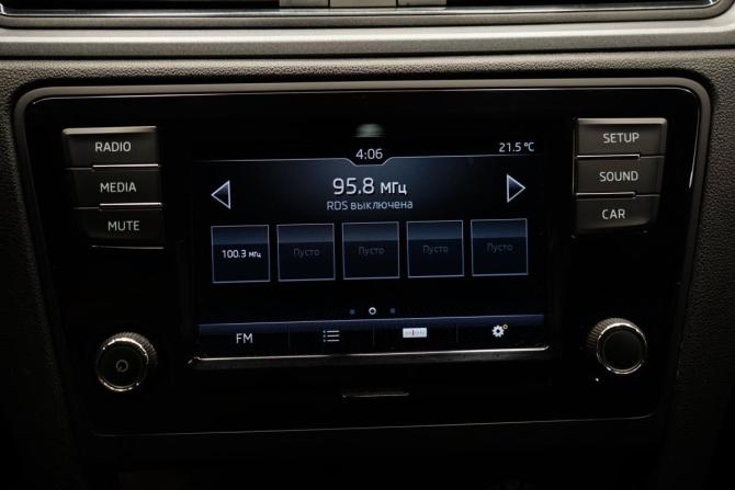 Skoda Rapid I Рестайлинг с пробегом 2019 года, цена 1 250 000 рублей, 158000 км, лифтбек, Автокод Объявления