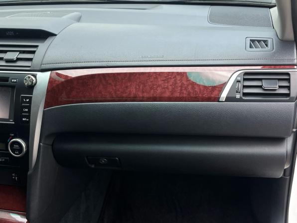 Toyota Camry VII (XV50) с пробегом 2013 года, цена 1 350 000 рублей, 299192 км, седан, Автокод Объявления