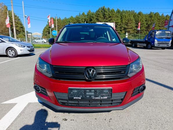 Volkswagen Tiguan I Рестайлинг с пробегом 2011 года, цена 1 229 000 рублей, 202128 км, внедорожник, Автокод Объявления