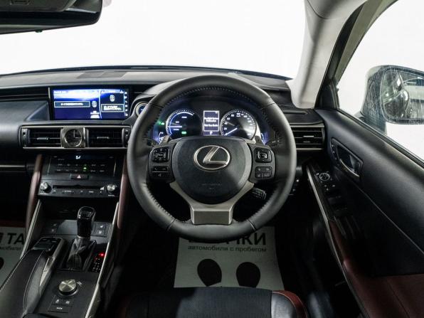 Lexus IS III Рестайлинг с пробегом 2016 года, цена 2 499 500 рублей, 204404 км, седан, Автокод Объявления