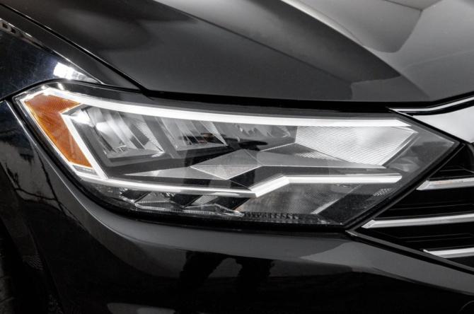 Volkswagen Jetta VII с пробегом 2018 года, цена 1 449 000 рублей, 130000 км, седан, Автокод Объявления