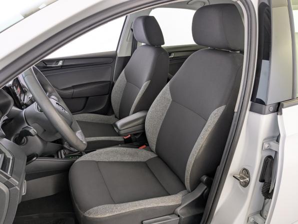 Skoda Rapid II с пробегом 2021 года, цена 1 450 000 рублей, 143273 км, лифтбек, Автокод Объявления