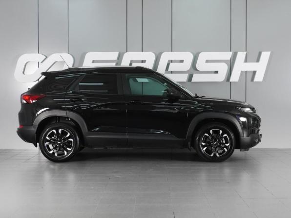 Chevrolet TrailBlazer III с пробегом 2022 года, цена 2 309 000 рублей, 63326 км, внедорожник, Автокод Объявления