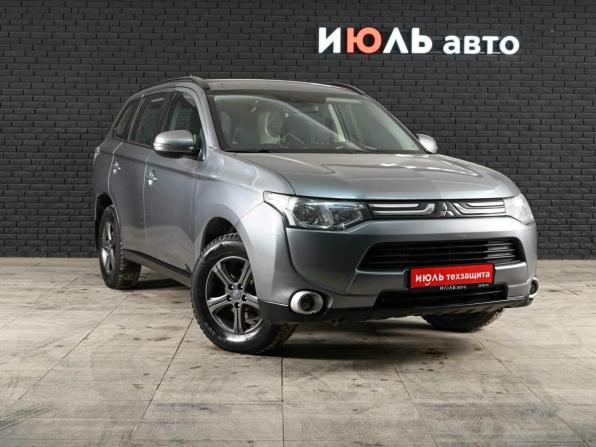 Mitsubishi Outlander III с пробегом 2012 года, цена 1 355 000 рублей, 203263 км, внедорожник, Автокод Объявления