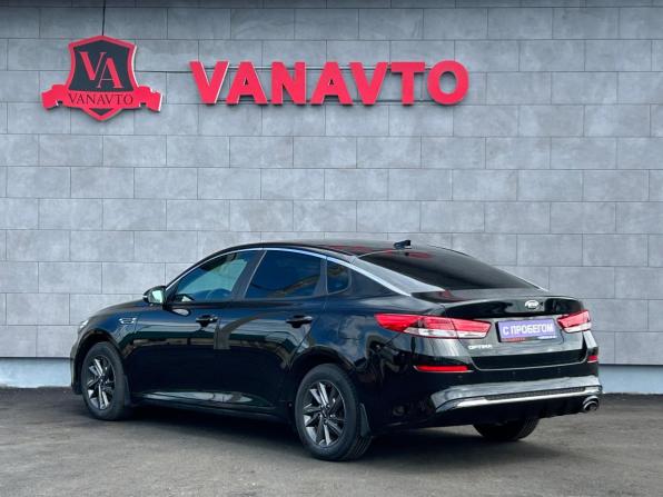 Kia Optima IV Рестайлинг с пробегом 2019 года, цена 2 225 000 рублей, 75754 км, седан, Автокод Объявления