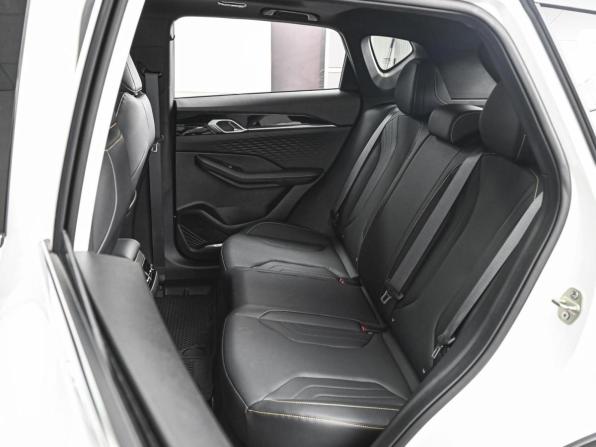 Geely Coolray I Рестайлинг 2 с пробегом 2025 года, цена 2 299 000 рублей, 5804 км, внедорожник, Автокод Объявления