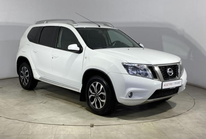 Nissan Terrano III (D10) с пробегом 2018 года, цена 1 400 000 рублей, 149700 км, внедорожник, Автокод Объявления