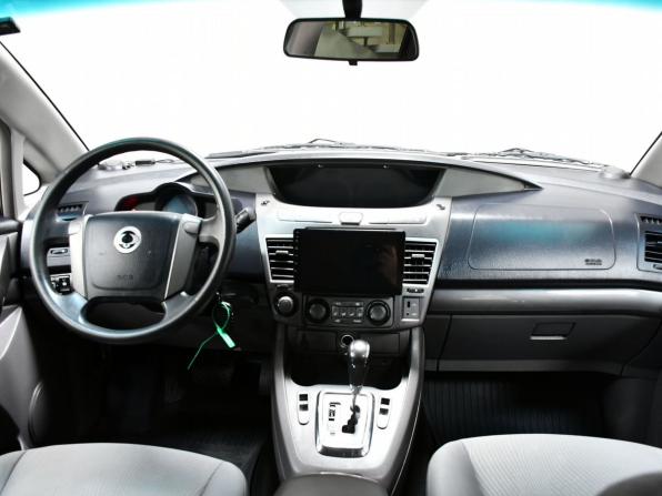 SsangYong Stavic с пробегом 2014 года, цена 1 097 000 рублей, 303946 км, минивэн, Автокод Объявления