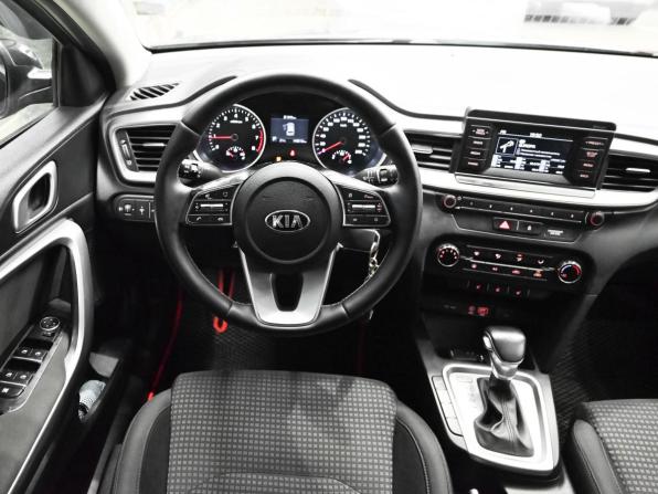Kia Ceed III с пробегом 2019 года, цена 1 460 000 рублей, 148210 км, универсал, Автокод Объявления