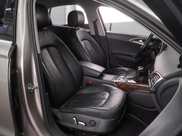 Audi A6 IV (C7) Рестайлинг с пробегом 2015 года, цена 1 619 000 рублей, 201890 км, седан, Автокод Объявления