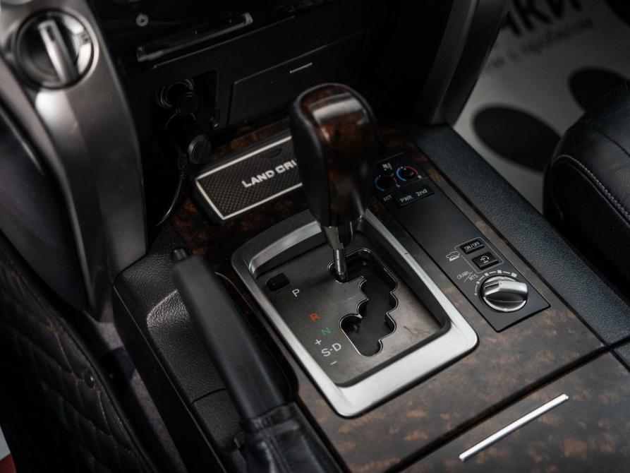 Toyota Land Cruiser 200 Series Рестайлинг 1 Иркутск  - изображение 16