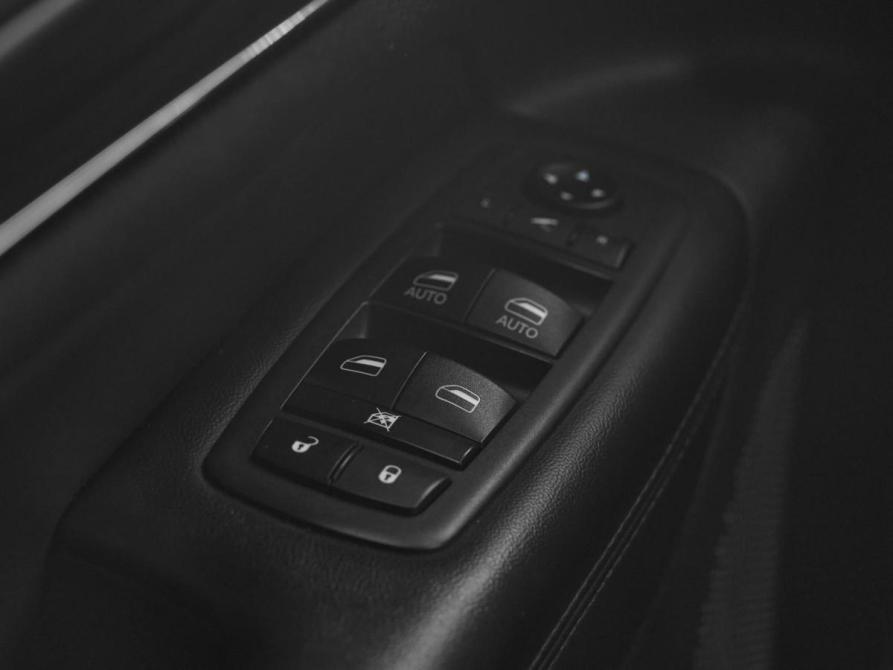 Jeep Grand Cherokee IV (WK2) Рестайлинг Москва  - изображение 17