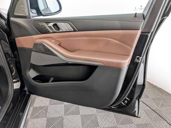 BMW X7 I (G07) с пробегом 2021 года, цена 9 510 000 рублей, 53153 км, внедорожник, Автокод Объявления