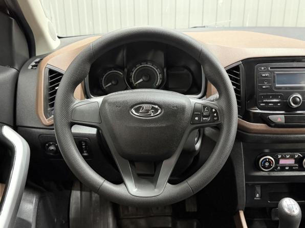 Lada (ВАЗ) XRAY I с пробегом 2017 года, цена 828 000 рублей, 64016 км, хэтчбек, Автокод Объявления
