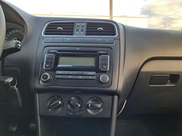 Volkswagen Polo V с пробегом 2011 года, цена 570 000 рублей, 222500 км, седан, Автокод Объявления