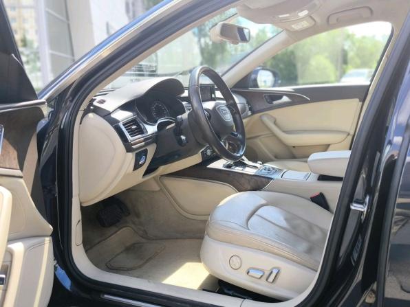 Audi A6 IV (C7) Рестайлинг с пробегом 2015 года, цена 2 100 000 рублей, 142663 км, седан, Автокод Объявления