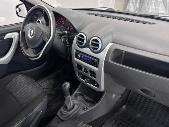 Renault Logan I Рестайлинг с пробегом 2013 года, цена 459 000 рублей, 199453 км, седан, Автокод Объявления