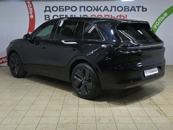 Li Auto (Lixiang) L6 I с пробегом 2025 года, цена 6 150 000 рублей, 37763 км, внедорожник, Автокод Объявления