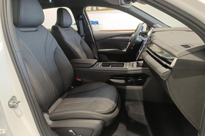 Новый Geely Preface I 2025 года, цена 3 184 990 рублей, седан, Автокод Объявления