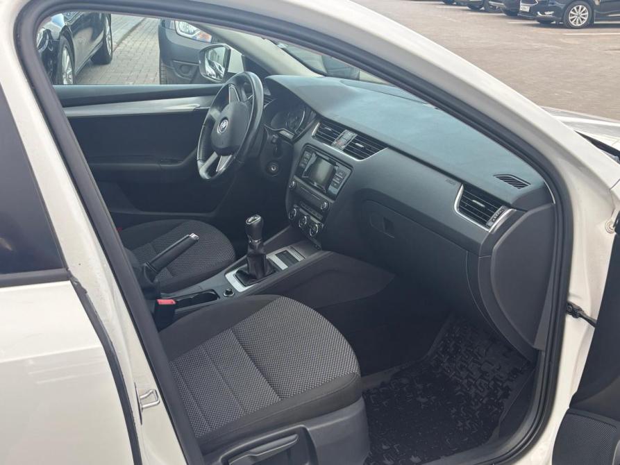 Skoda Octavia III (A7) Сыктывкар  - изображение 9