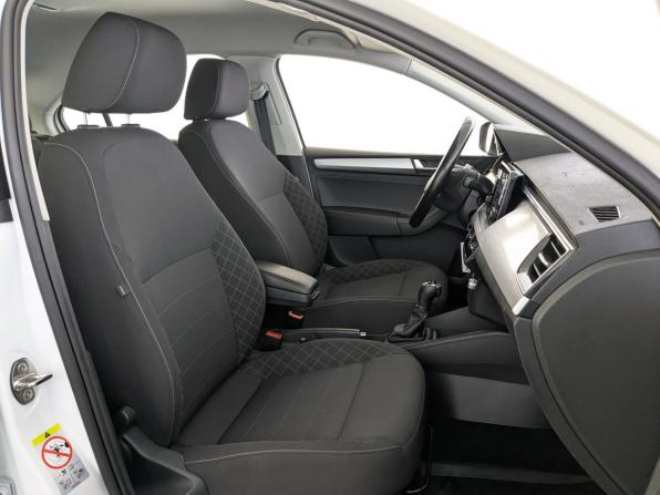 Skoda Rapid II с пробегом 2020 года, цена 1 350 000 рублей, 98988 км, лифтбек, Автокод Объявления