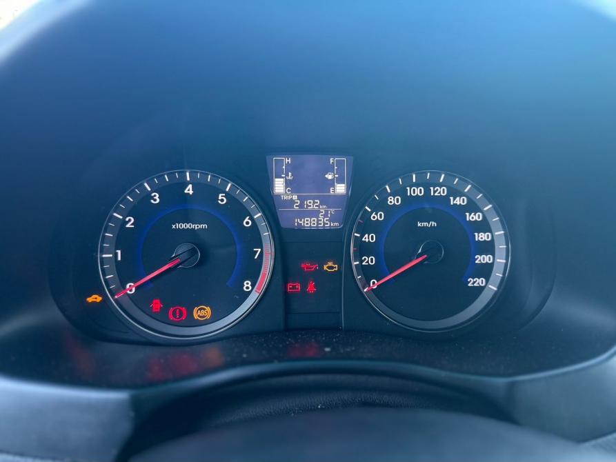 Hyundai Solaris I Рестайлинг Ижевск  - изображение 11