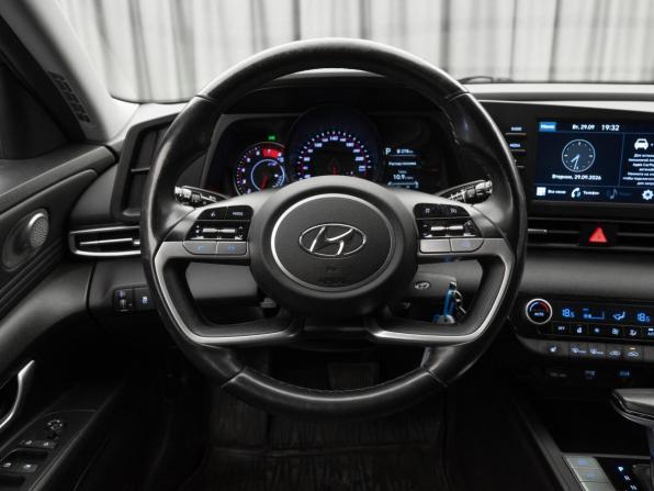 Hyundai Elantra VII (CN7) с пробегом 2021 года, цена 2 075 000 рублей, 116653 км, седан, Автокод Объявления