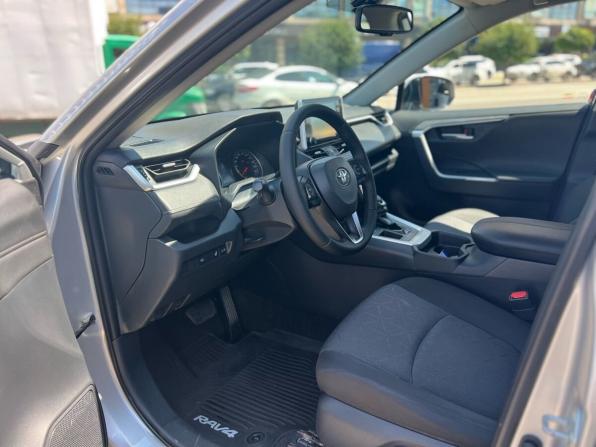 Toyota RAV4 V (XA50) с пробегом 2021 года, цена 2 900 000 рублей, 32000 км, внедорожник, Автокод Объявления