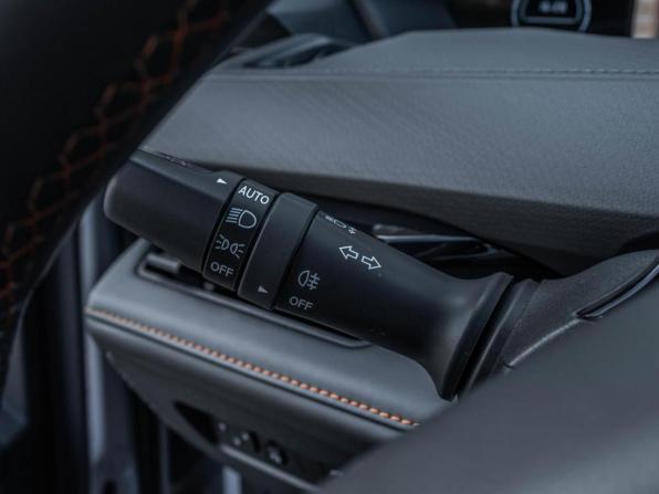 Changan UNI-V I с пробегом 2024 года, цена 2 597 000 рублей, 53895 км, лифтбек, Автокод Объявления