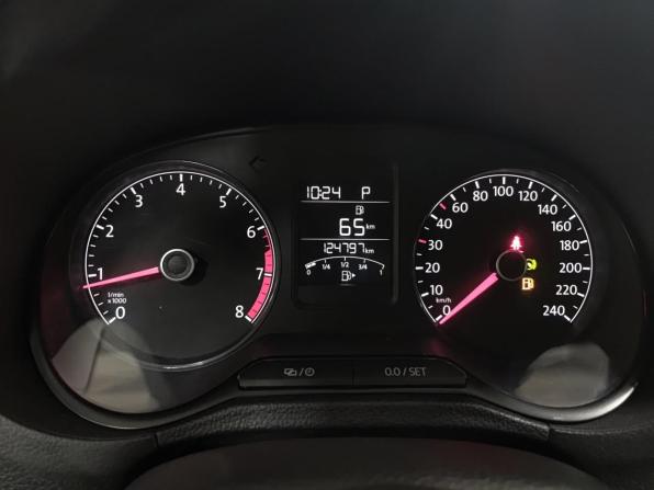 Volkswagen Polo V Рестайлинг с пробегом 2019 года, цена 1 399 000 рублей, 124700 км, седан, Автокод Объявления