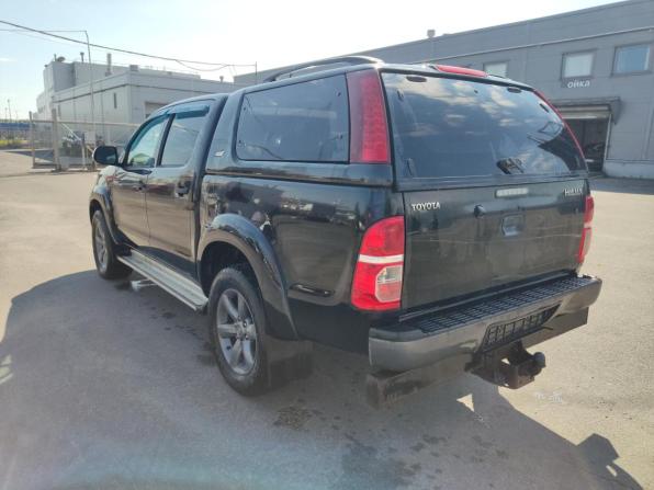 Toyota Hilux VII Рестайлинг с пробегом 2012 года, цена 1 789 000 рублей, 180710 км, пикап, Автокод Объявления