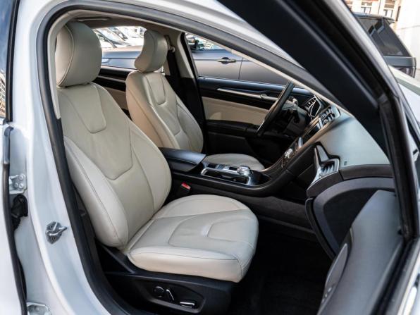 Ford Fusion (North America) II Рестайлинг с пробегом 2017 года, цена 1 390 000 рублей, 166827 км, седан, Автокод Объявления
