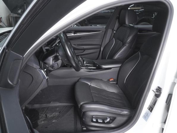 BMW 5 серии VII (G30/G31/G38) Рестайлинг с пробегом 2021 года, цена 4 599 000 рублей, 102338 км, седан, Автокод Объявления