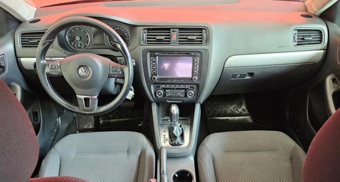 Volkswagen Jetta VI с пробегом 2012 года, цена 825 000 рублей, 228611 км, седан, Автокод Объявления