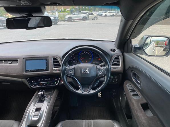 Honda Vezel I Рестайлинг с пробегом 2018 года, цена 1 549 000 рублей, 139444 км, внедорожник, Автокод Объявления