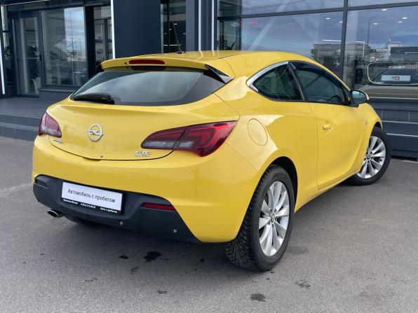 Opel Astra J Рестайлинг с пробегом 2013 года, цена 800 000 рублей, 135049 км, хэтчбек, Автокод Объявления