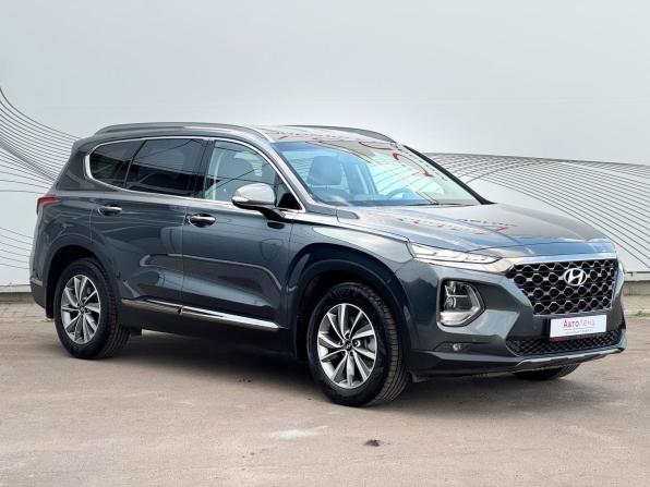 Hyundai Santa Fe IV с пробегом 2019 года, цена 3 800 000 рублей, 14124 км, внедорожник, Автокод Объявления