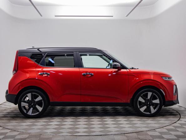 Kia Soul III с пробегом 2021 года, цена 2 370 000 рублей, 48543 км, хэтчбек, Автокод Объявления