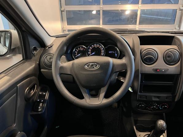Lada (ВАЗ) Largus I Рестайлинг с пробегом 2024 года, цена 1 170 000 рублей, 62976 км, универсал, Автокод Объявления