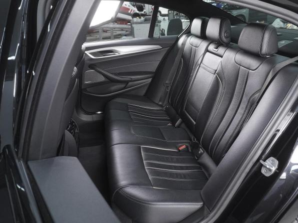 BMW 5 серии VII (G30/G31/G38) с пробегом 2017 года, цена 3 330 000 рублей, 123335 км, седан, Автокод Объявления
